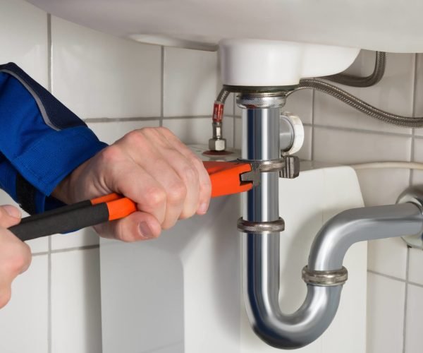 how-does-plumbing-work-e1548696261445